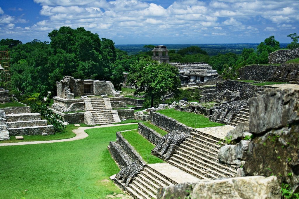 pirámides maya